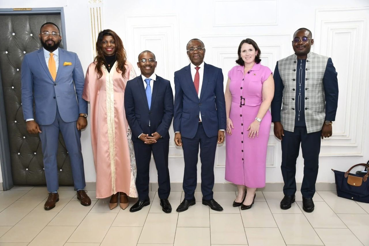 « Coopération énergétique Cameroun – États-Unis : le ministre des Mines prépare l’implantation régionale de Baker Hughes à Douala »